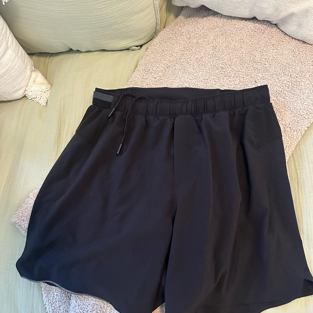 Men’s Lululemon Black Shorts